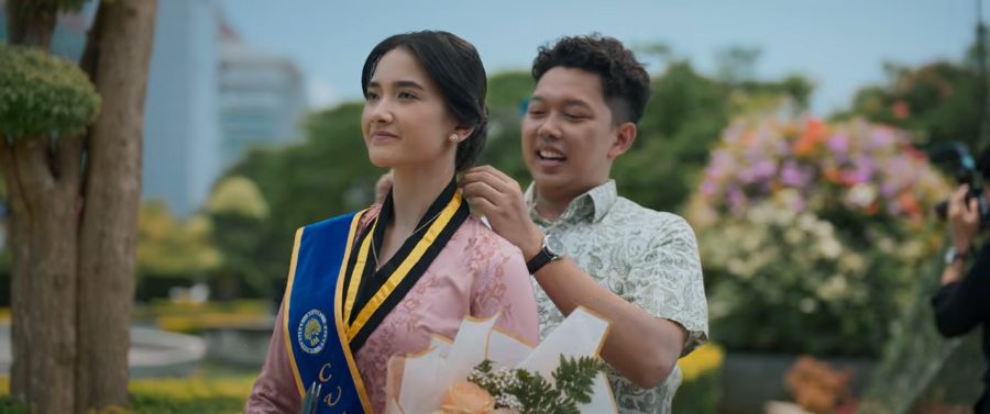 (sumber: Starvision, Skak Studios)