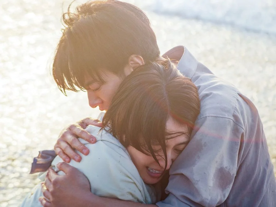 Cuplikan Film April, Come She Will. Sumber: Mydramalist