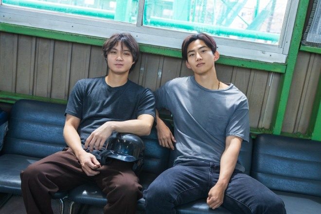 Hayato Isomura dan Ok Taec Yeon – Pemeran Soul Mate (sumber: Netflix) Hayato Isomura dan Ok Taec Yeon – Pemeran Soul Mate (sumber: Netflix)