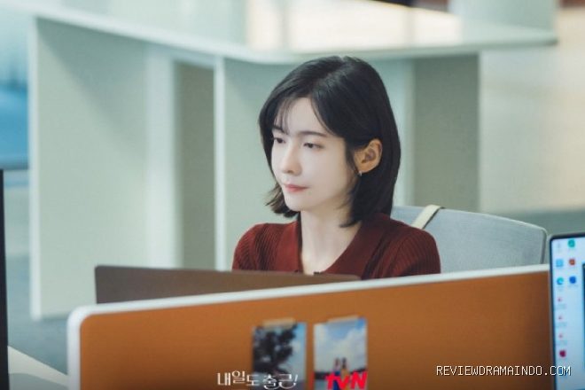 Park Ji Hyun (sumber: tvN) Park Ji Hyun (sumber: tvN)