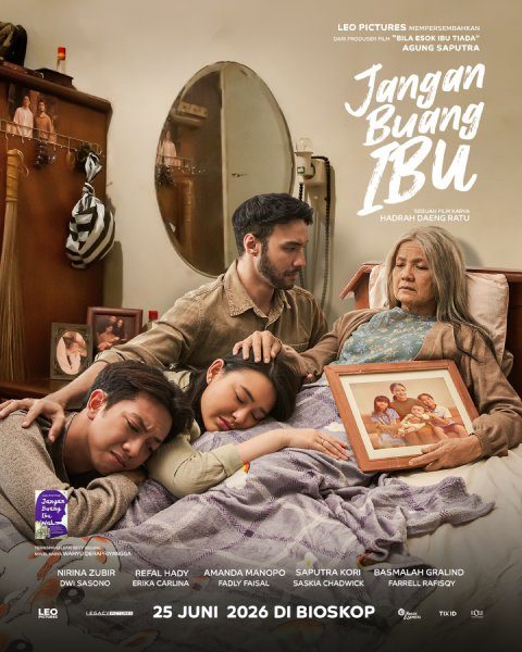Poster film Jangan Buang Ibu (sumber: Leo Pictures) Poster film Jangan Buang Ibu (sumber: Leo Pictures)