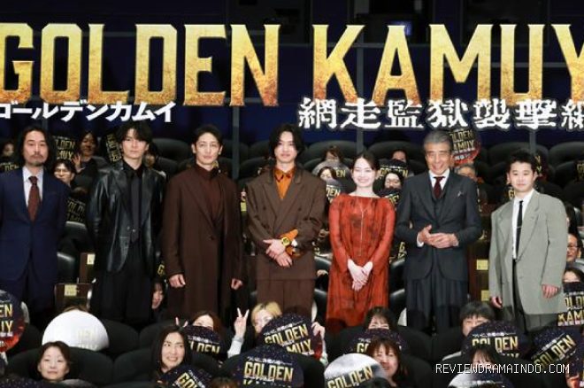 Sutradara (kiri) dan Pemeran Golden Kamuy: The Abashiri Prison Raid (sumber: Toho) Sutradara (kiri) dan Pemeran Golden Kamuy: The Abashiri Prison Raid (sumber: Toho)