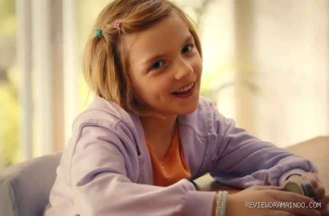 Arabella Olivia Clark (sumber: Universal Pictures) Arabella Olivia Clark (sumber: Universal Pictures)