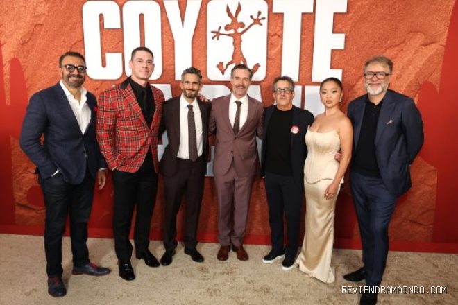 Kru dan Pemeran Coyote vs. Acme (sumber: Eric Charbonneau/Ketchup Entertainment via Getty)