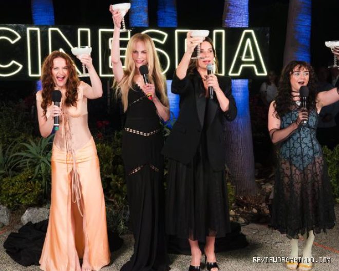 Joey King, Nicole Kidman, Sandra Bullock, dan Maisie Williams (sumber: Warner Bros.)
