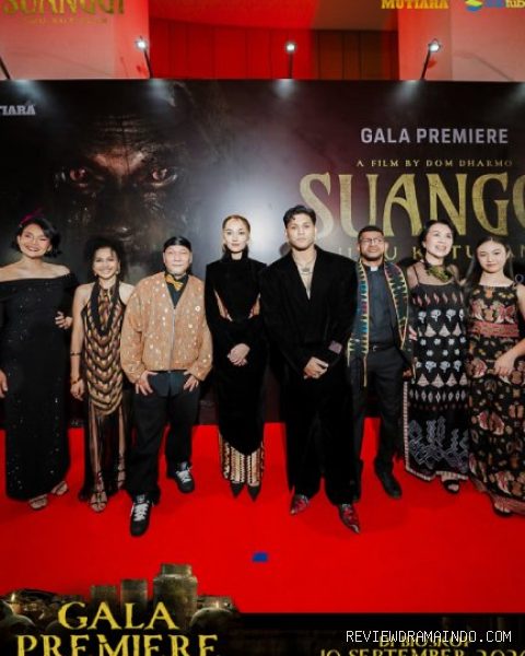Pemeran Suanggi: Ilmu Kutukan di acara Gala Premiere (sumber: Mutiara Films/ Subtube Studio)