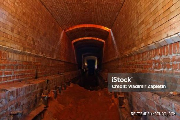 Makna Plot Twist Ending Tunnel Cara Detektif Park Gwang Ho Kembali ke Masa Depan